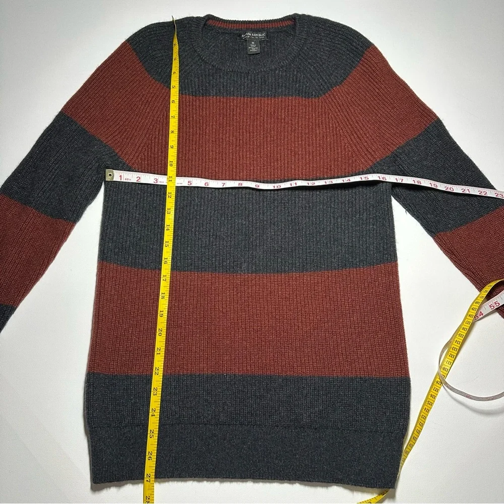 Banana Republic Wool Blend Crewneck Striped Sweater, Italian Yarn - Mens Medium